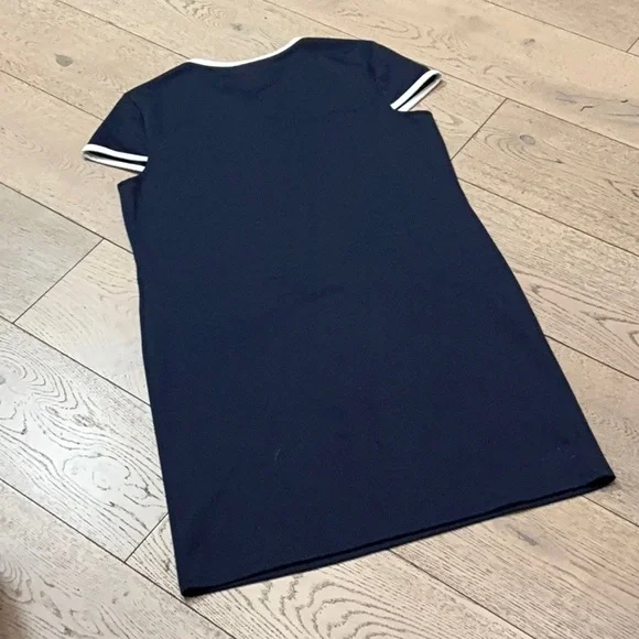 Woman’s Isaac Mizrahi navy with/ white trim pull on dress. Medium.Spring perfect - Picture 4 of 4